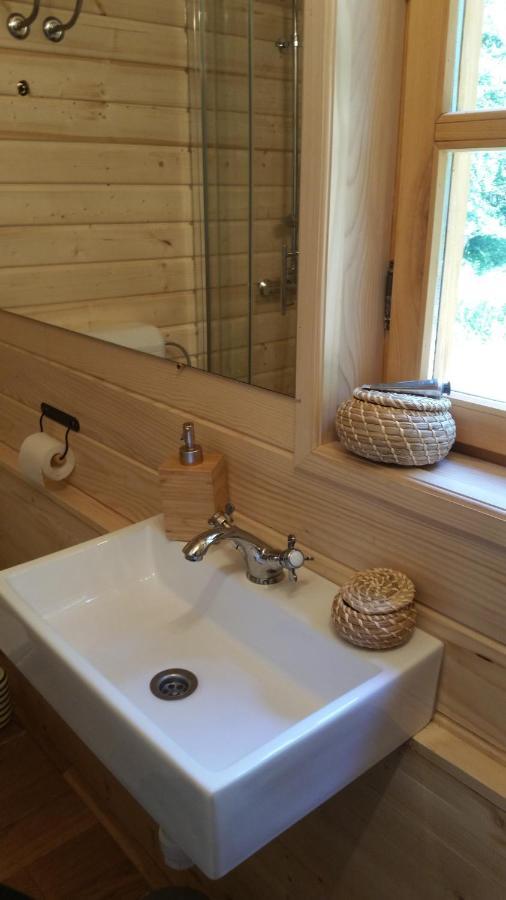 Vodenica Vrelo Chalets Vrelo Korenicko Екстер'єр фото